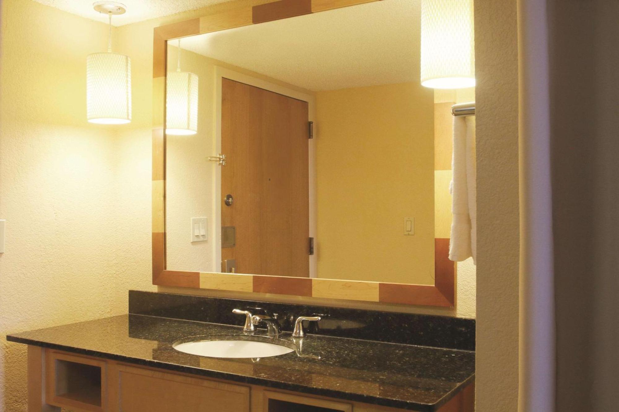 Executive King Room,1278648526:JPEG